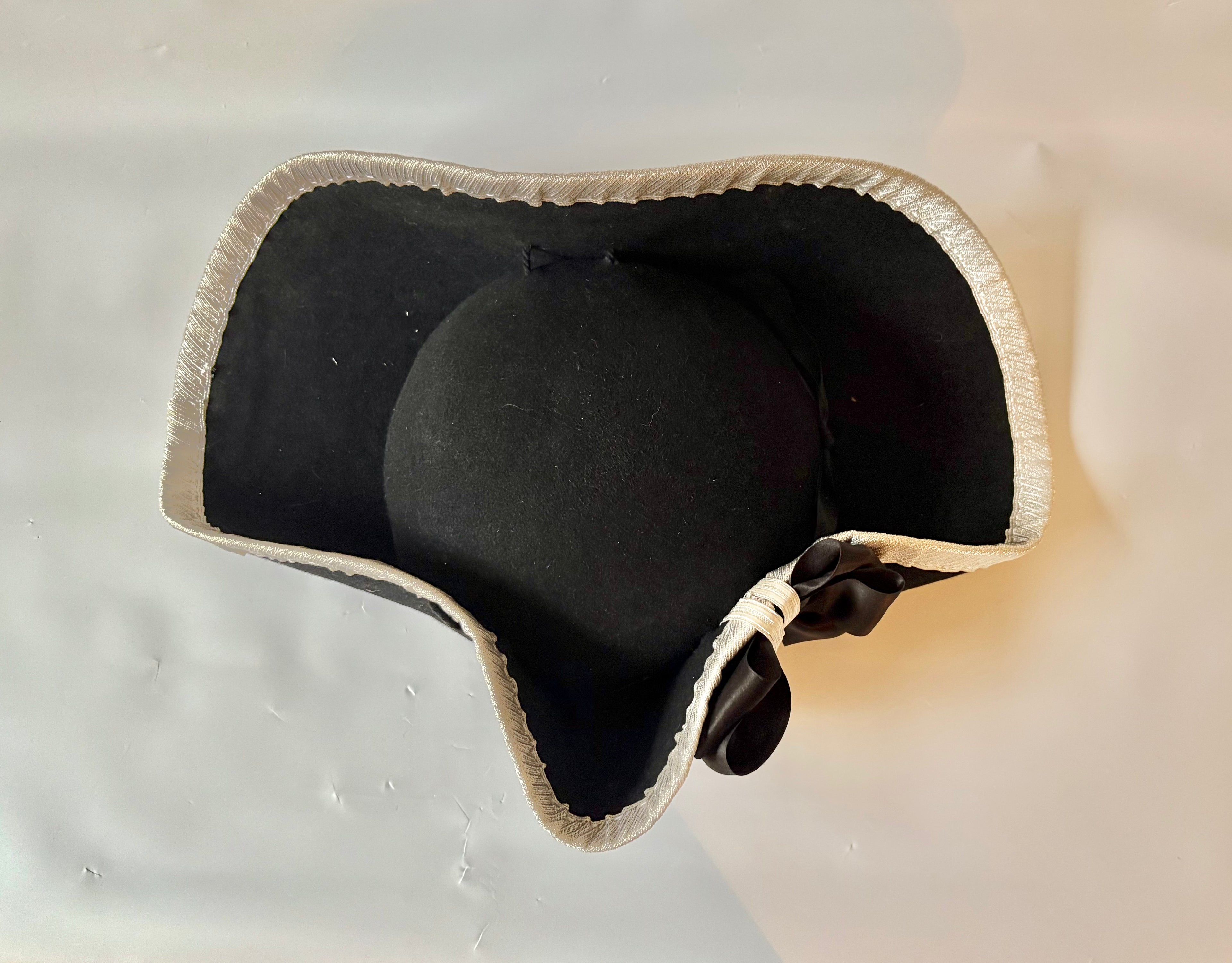 Metallic Lace Bound Ramillies Style Fur Felt Officer's Cocked Hat with Cockade