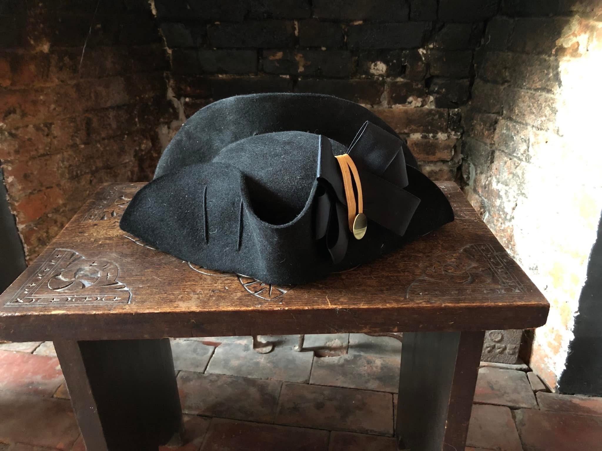 Unbound Nivernois Style Fur Felt Officer's Cocked Hat with Cockade