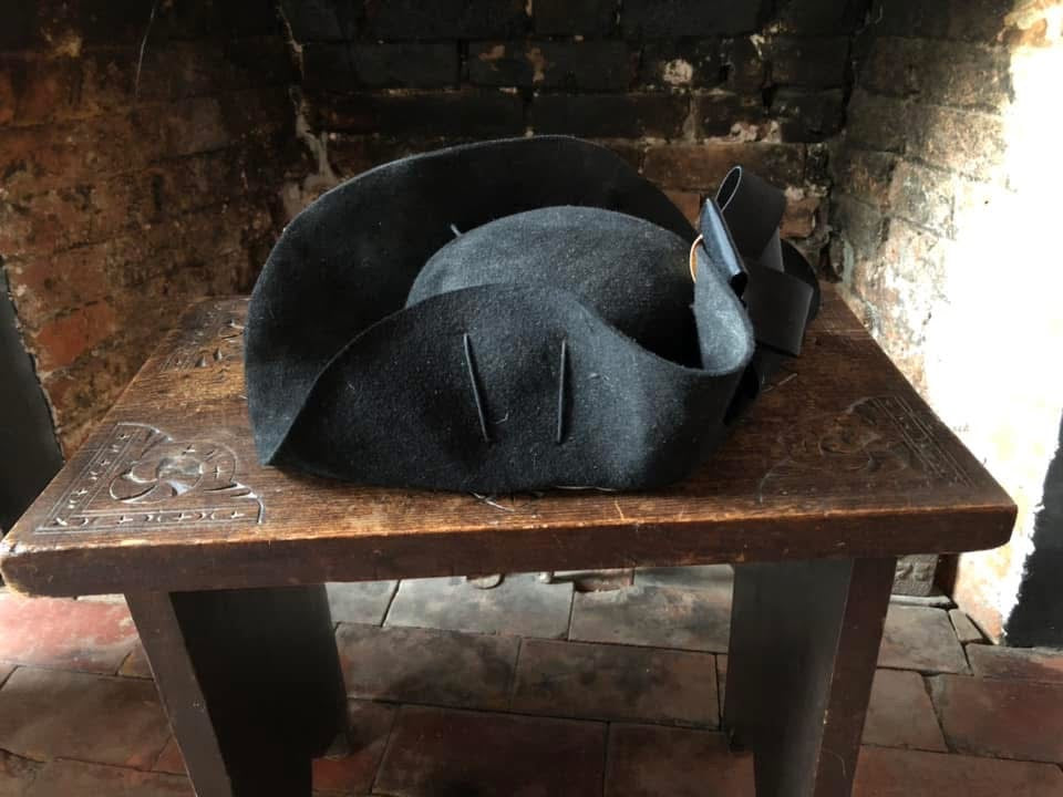 Unbound Nivernois Style Fur Felt Officer's Cocked Hat with Cockade