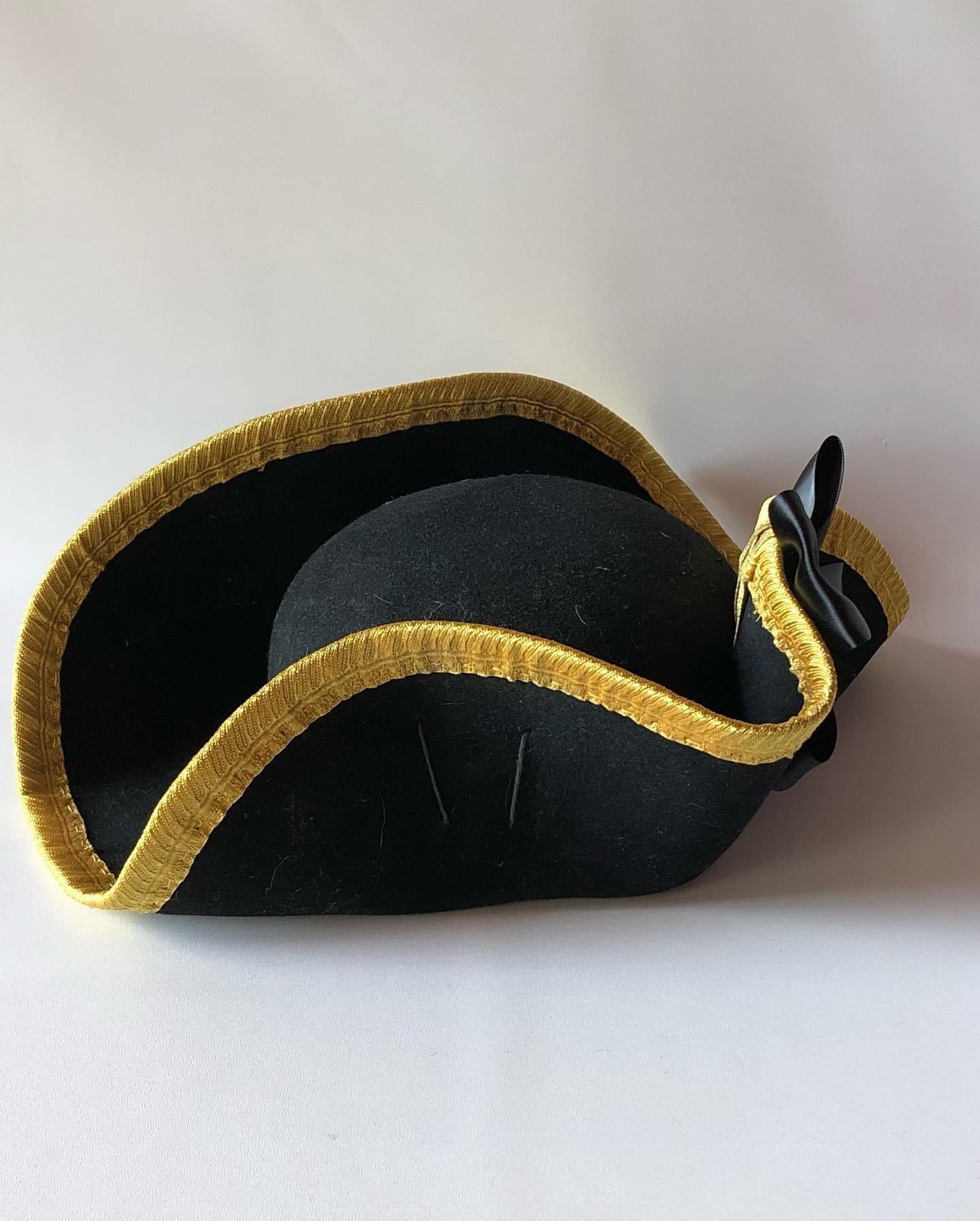 Metallic Lace Bound Fur Felt Nivernois Style Officer Cocked Hat with Cockade